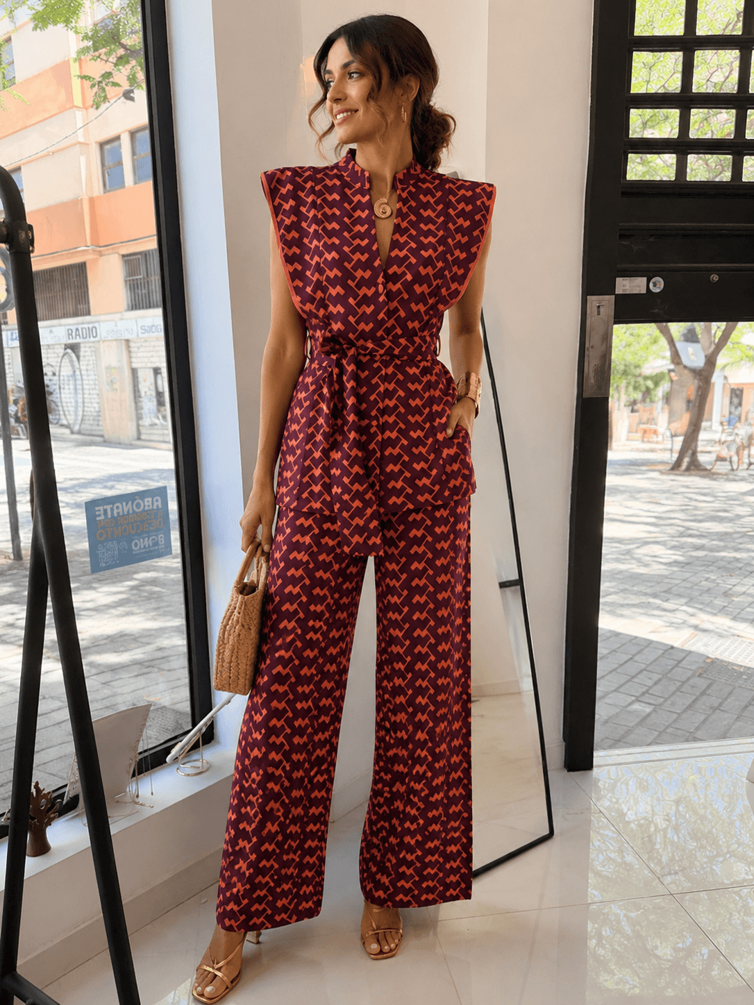Conjunto de evento estampado con volante